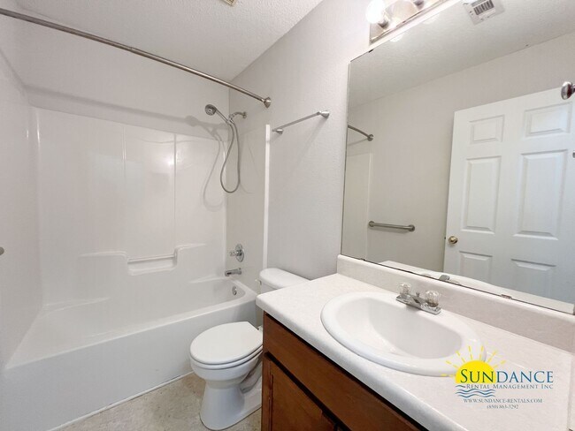 Building Photo - 5406 Josh Dr