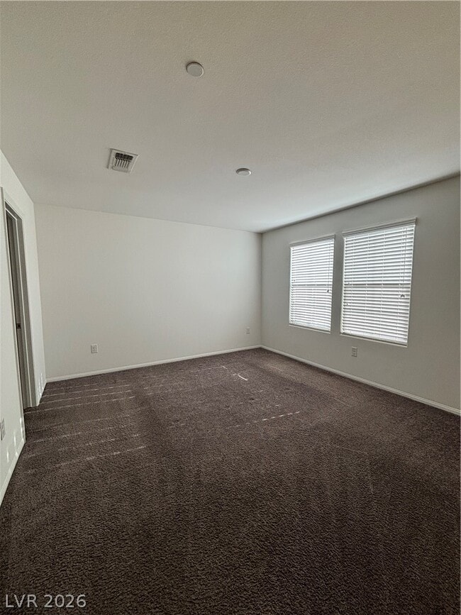 Building Photo - 5672 Sartorial St