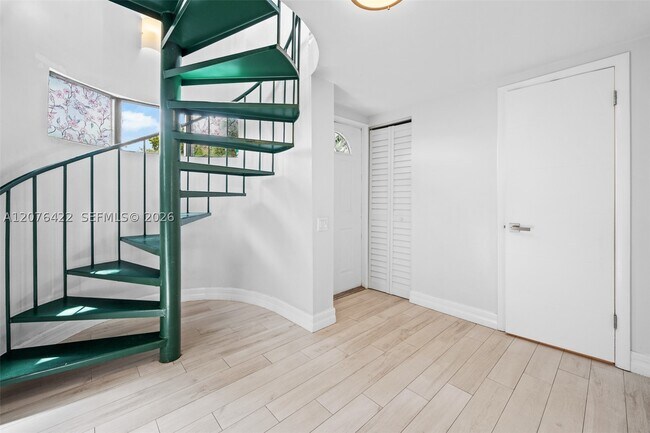 Building Photo - 7140 SW 111th Pl