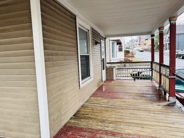 Building Photo - 6 Harvard St