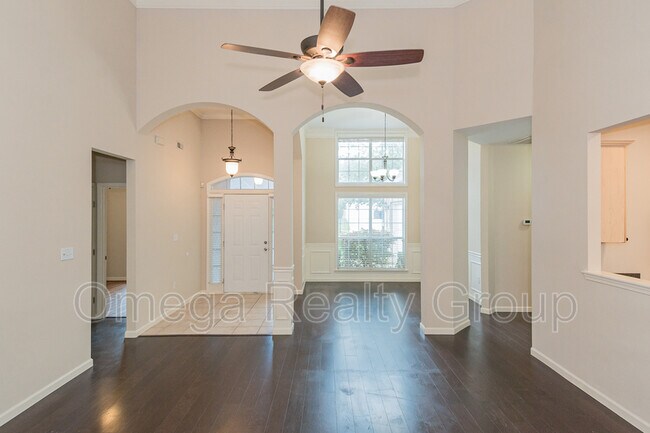 Building Photo - 686 Old Cahaba Dr