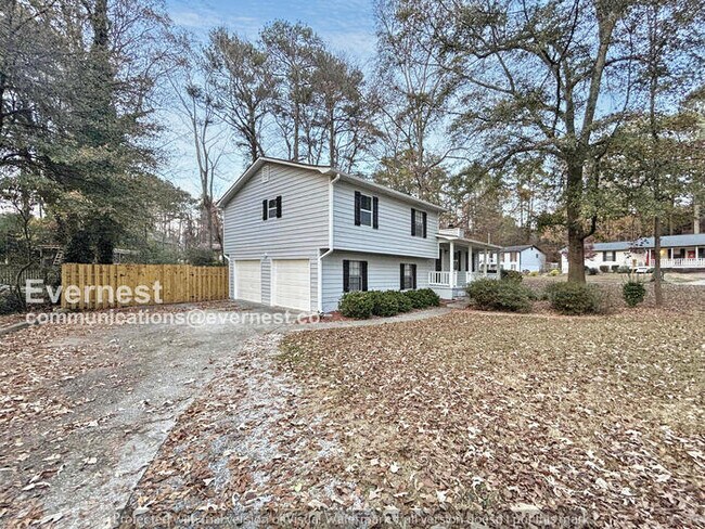 Building Photo - 1361 Fairridge Cir SW