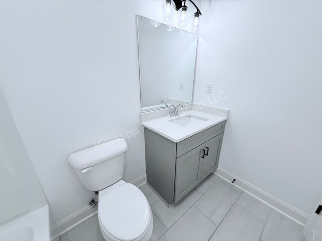 Building Photo - 4BR/4.5BA For Rent