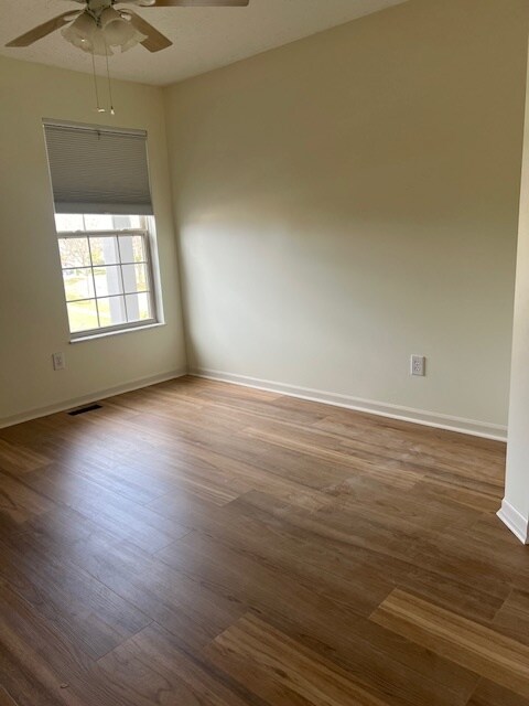 Building Photo - 6111 Saint Mel Cir
