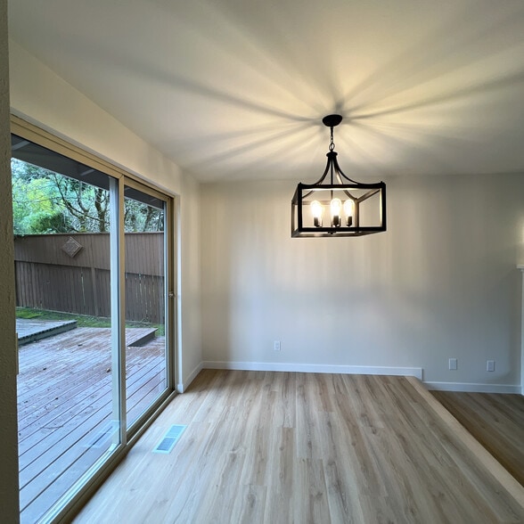 Building Photo - 20011 35th Ave W