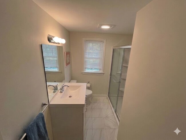 Building Photo - 427 Westford Dr