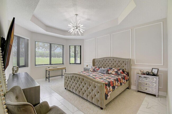 Building Photo - 6041 SW 195th Ave