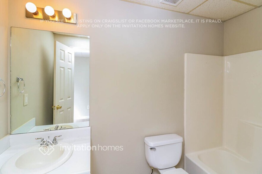 Building Photo - 4237 Sturbridge Dr