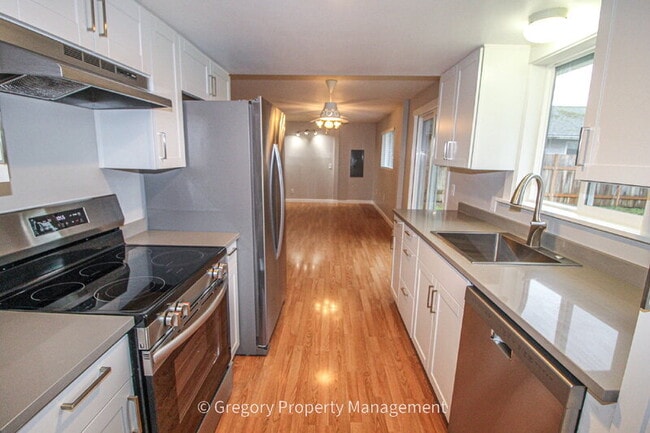 Building Photo - 19328 29th Ave SE