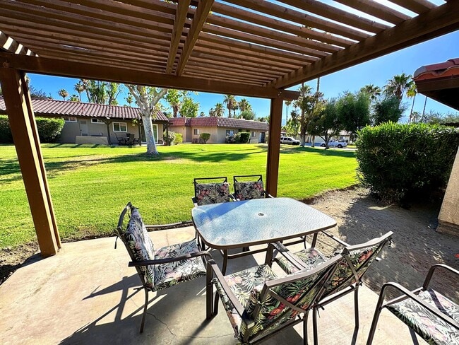 Building Photo - 75245 Vista Corona