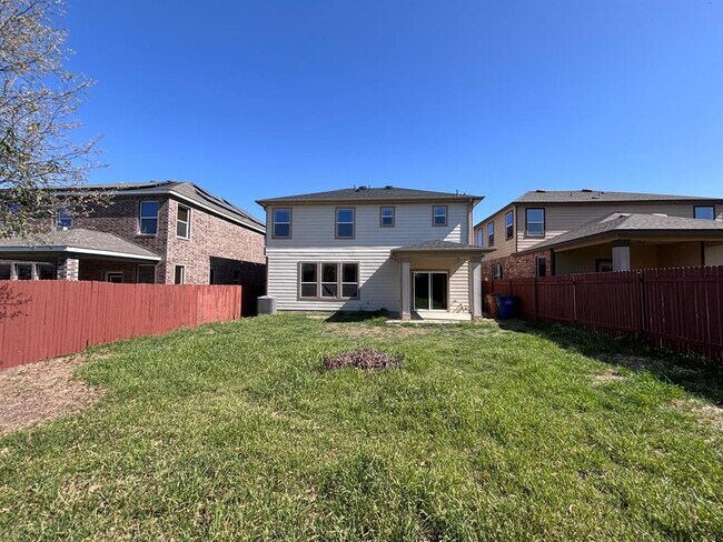 Building Photo - 1405 Berlin Ln