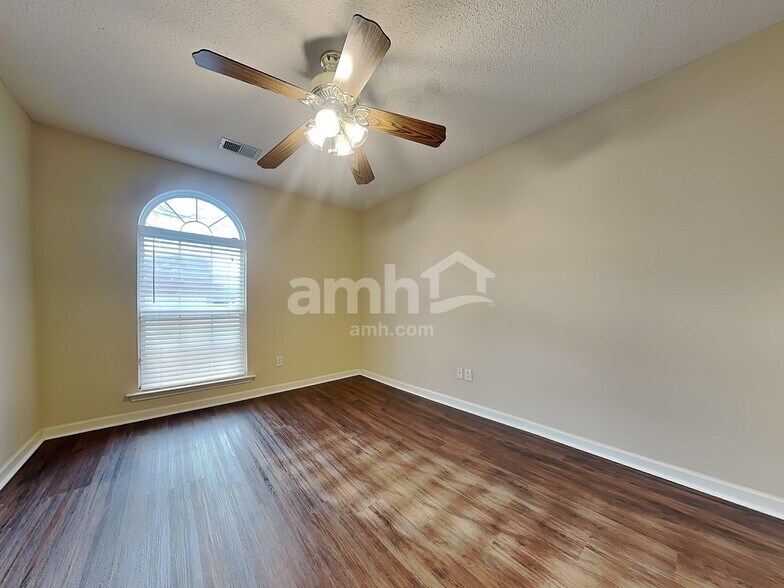 Building Photo - 5438 Milton Ridge Dr