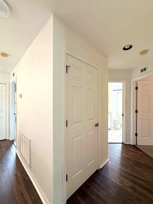 Building Photo - 16221 Bridgewalk Dr