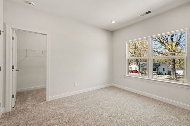 Building Photo - Brand New 4BD/2.5BA Home in Mooresville!
