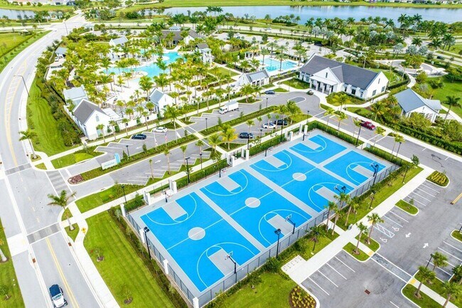 Building Photo - 16259 Sandy Shore Dr