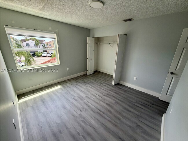 Building Photo - 13259 SW 9th Ln