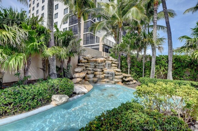 Building Photo - 3420 S Ocean Blvd