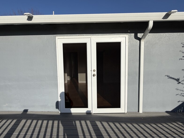 Building Photo - 4806 Lodi Way