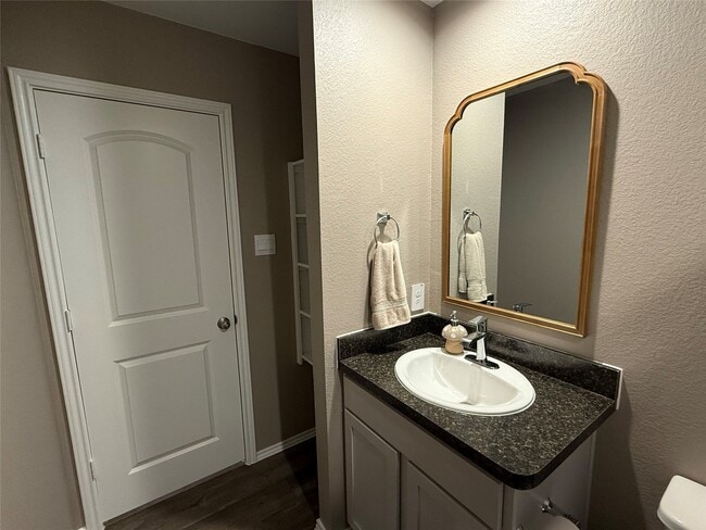 Building Photo - 40619 Pine Spruce Ln