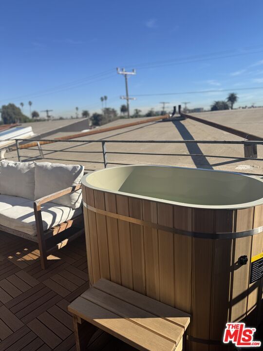 Building Photo - 351 Sunset Ave