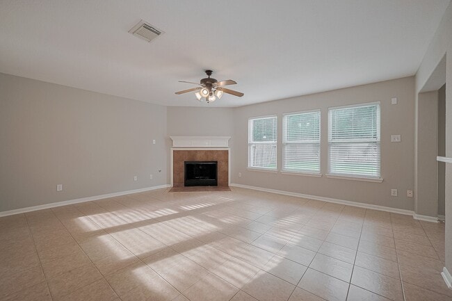 Building Photo - 9714 Angleside Ln