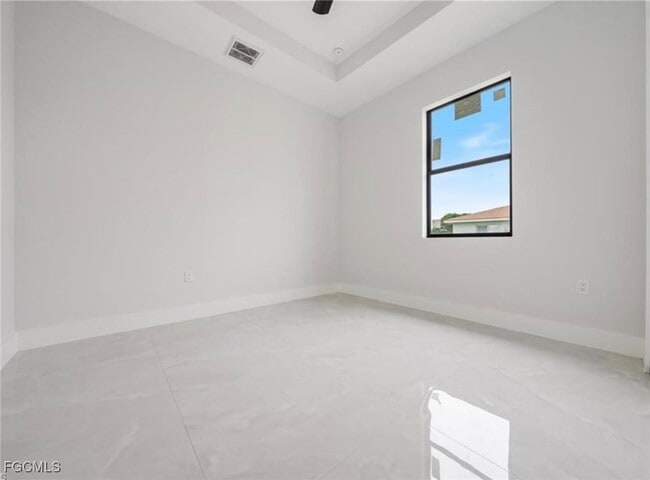 Building Photo - 1130 Ivan Ave S