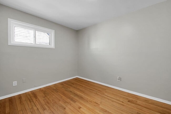Building Photo - 24364 Bolam Ave