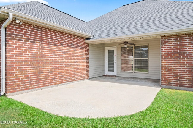 Building Photo - 133 Wild Rose Ln