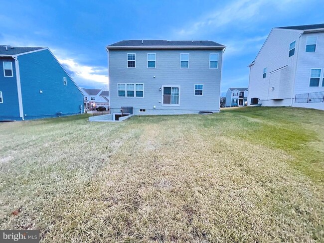 Building Photo - 130 Thornton Wy