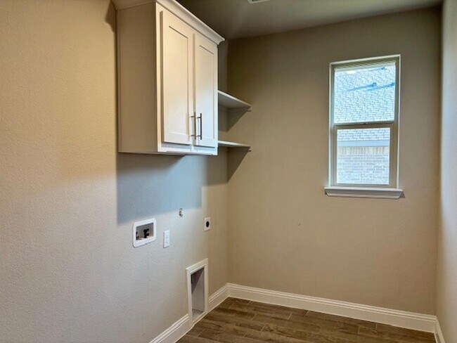 Building Photo - 1017 Greencove Dr