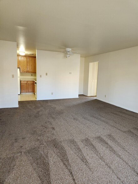 Building Photo - 412 Bancroft Ct