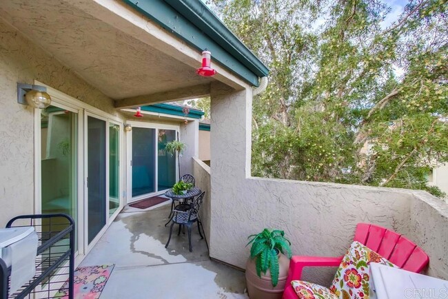 Building Photo - 9771 Mesa Springs Way