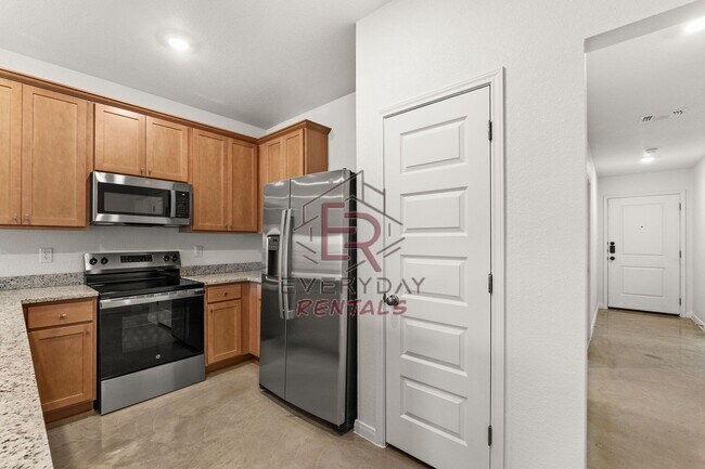 Building Photo - 912 Cherry Laurel Ln