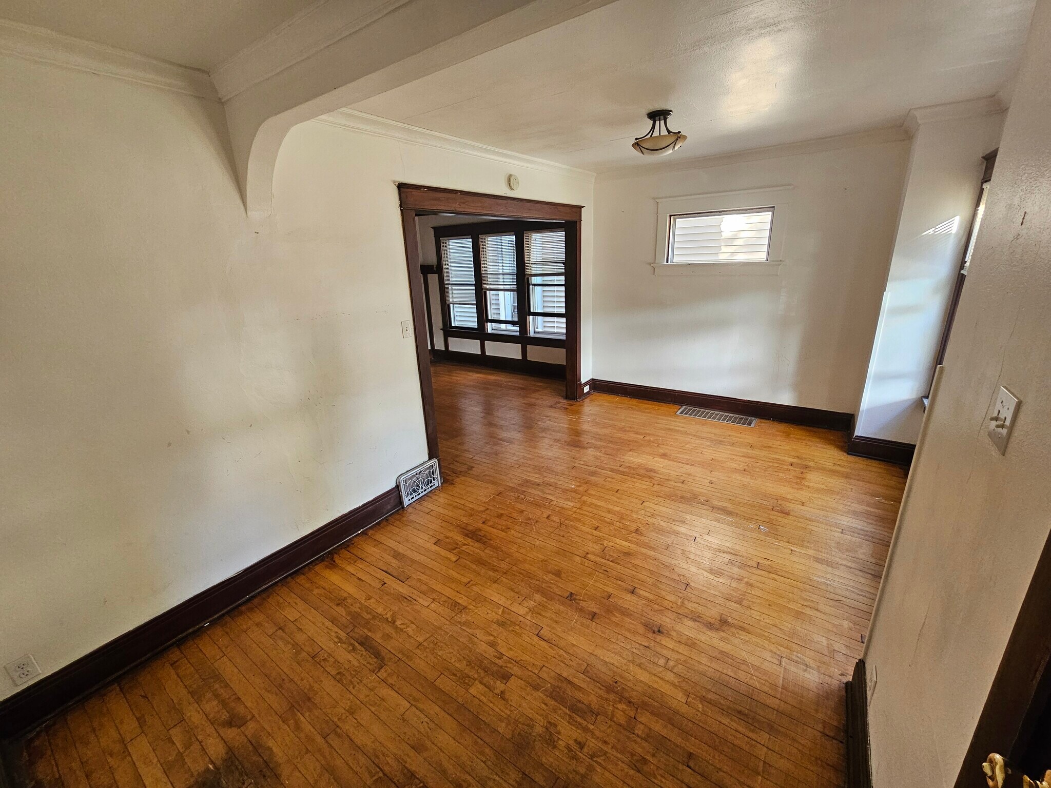 Building Photo - 3736 W Dorothy Pl