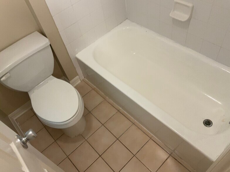 Building Photo - 209 Stellar Ct