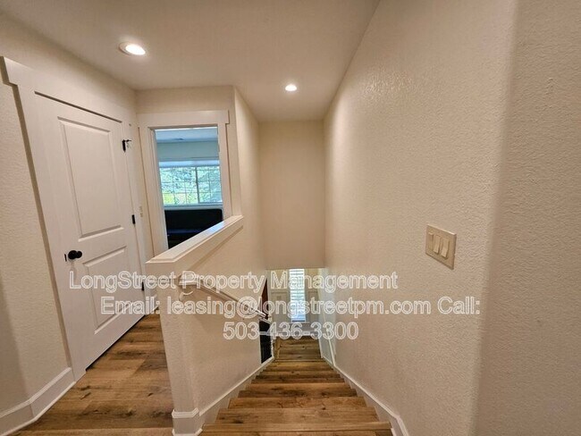 Building Photo - 11819 SW 60th Ave