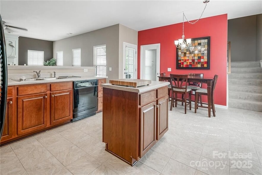 Building Photo - 7038 Church Wood Ln