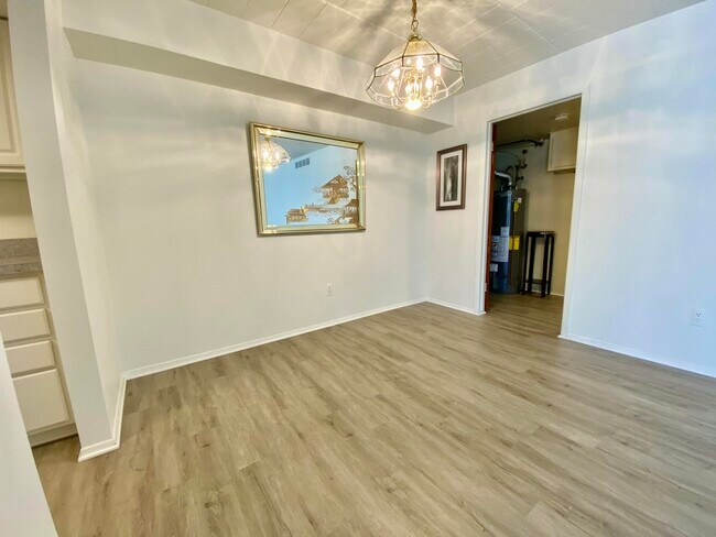 Building Photo - 18220 University Park Dr