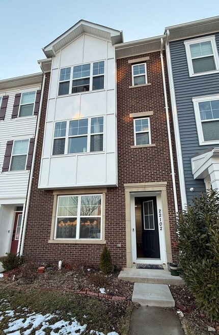 Building Photo - 22102 Cabin Branch Ave