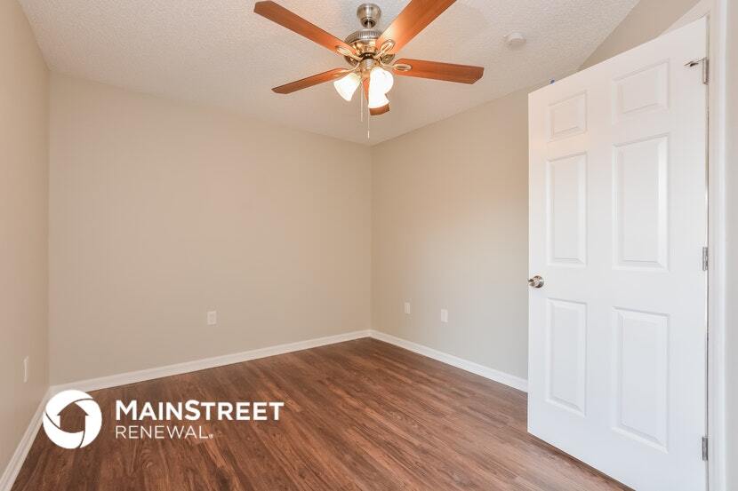 Building Photo - 915 Leeward Dr