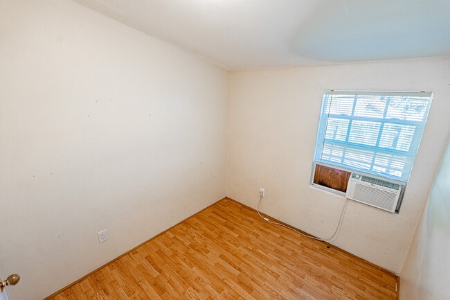 Building Photo - 17470 Haynes Ave