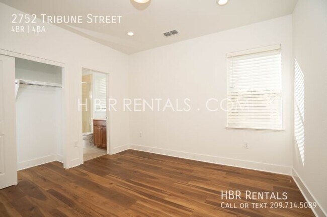 Building Photo - 2752 Tribune St