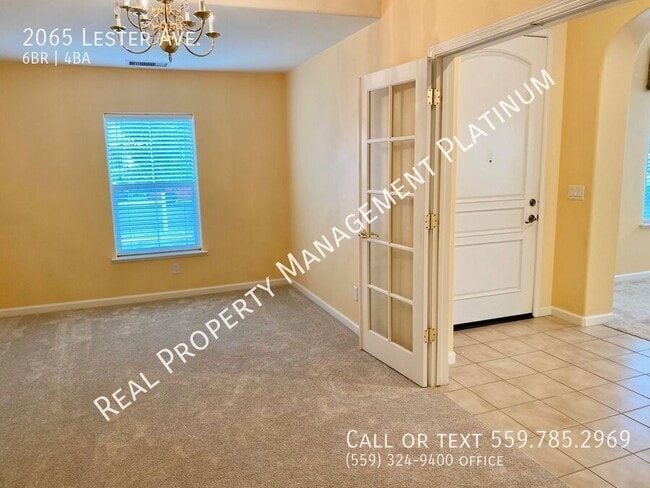 Building Photo - 2065 Lester Ave