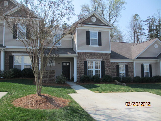 Primary Photo - Fox Ridge off Styers Road!