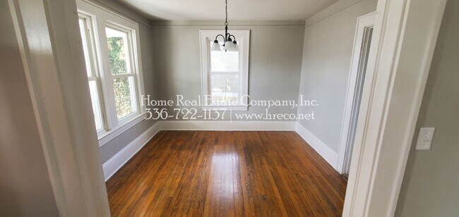 Building Photo - 4011 Indiana Ave