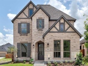 Building Photo - 3036 Elmwood St