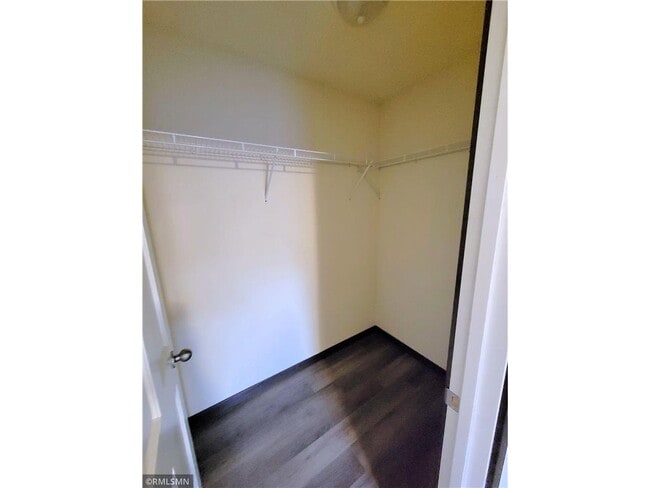 Building Photo - 303 S Wasson Ln