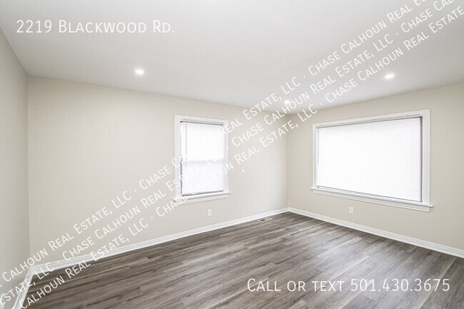 Building Photo - 2219 Blackwood Rd