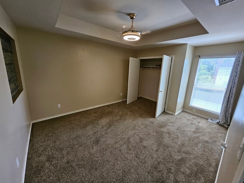 Building Photo - 7630 Cedar Brook Dr