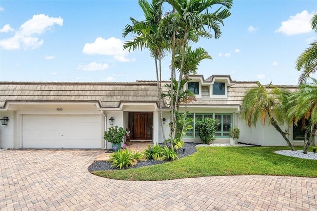 Building Photo - 4510 Bayview Dr